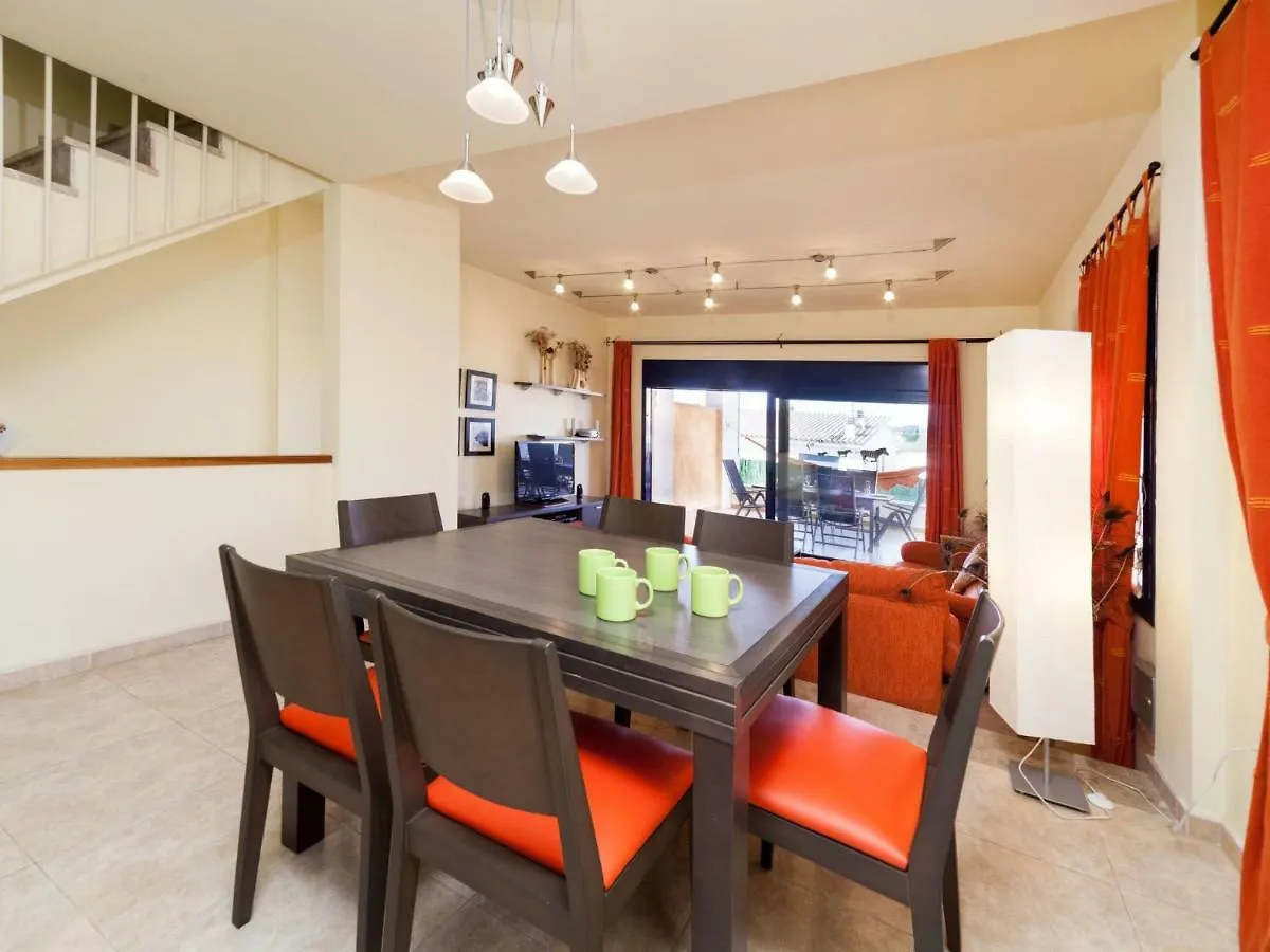 Holiday Home Aida By Interhome بالاموس